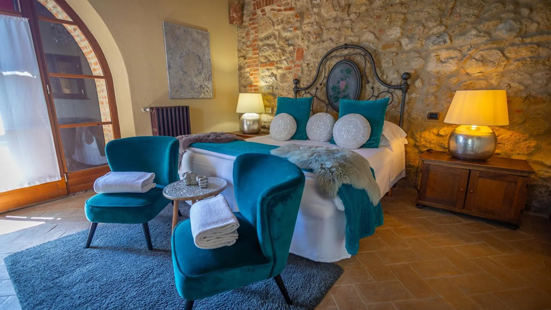 Lachiusa Tuscany Montefollonico Hotel